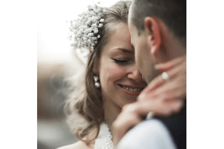 Wedding Photographer Studio