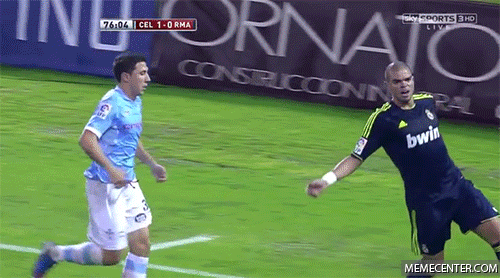 Pepe kicking a Celta de Vigo player in the BALLS! |