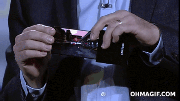 Cool flexible display from samsung