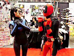 Deadpool vs Nightwing